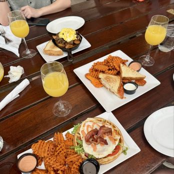 Jupiter Pizza & Waffle - Club (bottom), Ricky Bobby (middle), It's Always Sunny (top), and mimosas - Pizza Near Me - Sugar Land, Texas