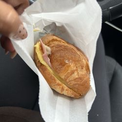 Supreme Donuts - Ham & cheese croissant