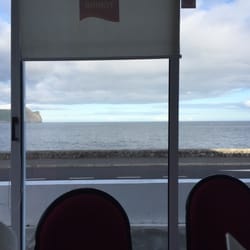 Quebra Mar Restaurante - Patio ocean view.