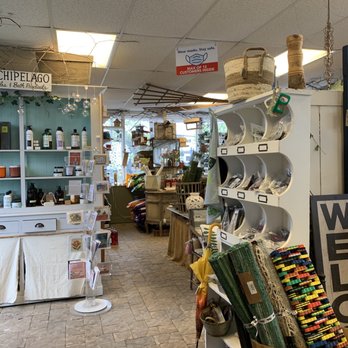 Greenstreet Gardens - Nurseries & Gardening Near Me - Alexandria, Virginia