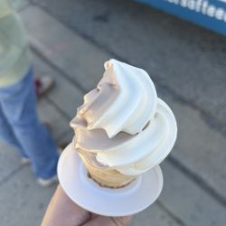 Starbucks - Mr softies Icecream!