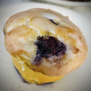 True Food Kitchen - Ricotta olive oil blueberry muffin - New American Near Me - Scottsdale, Arizona True Food Kitchen - Ricotta olive oil blueberry muffin - New American Near Me - Scottsdale, Arizona