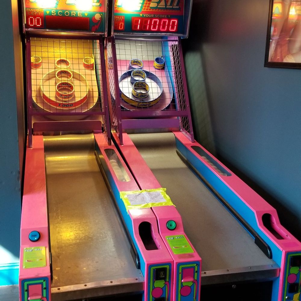 Pixels Pints & Bytes - New American Near Me - Norfolk, Virginia Pixels Pints & Bytes - New American Near Me - Norfolk, Virginia