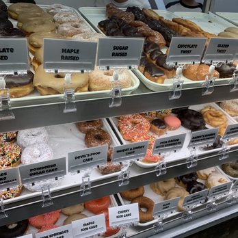 Randy's Donuts - Choices, choices - Donuts Near Me - Pasadena, California Randy's Donuts - Choices, choices - Donuts Near Me - Pasadena, California