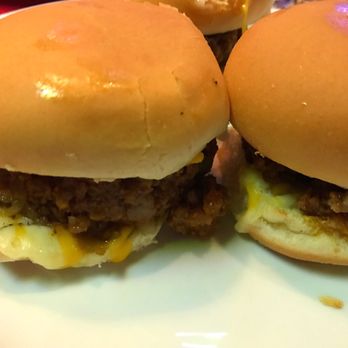 Dollies Pub & Cafe - Sloppy Joe sliders - $5 on HH menu. Not recommended - Pizza Near Me - Lahaina, Hawaii Dollies Pub & Cafe - Sloppy Joe sliders - $5 on HH menu. Not recommended - Pizza Near Me - Lahaina, Hawaii