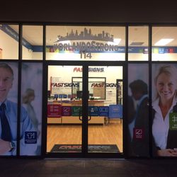 Fastsigns