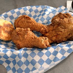 Elise’s Eatery - Fried chicken meal.