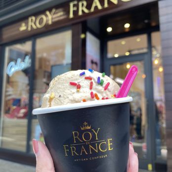 Roy de France - Candy Stores Near Me - Miami, Florida