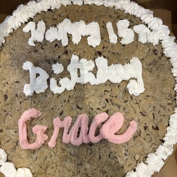 Mrs. Fields Great Lakes Crossing - Cookie cake - Bakeries Near Me - Auburn Hills, Michigan Mrs. Fields Great Lakes Crossing - Cookie cake - Bakeries Near Me - Auburn Hills, Michigan