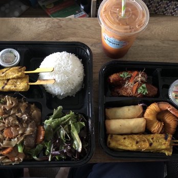 Lapisara Eatery - Entree Combo Set and Appetizer Set...delicious! - Breakfast & Brunch Near Me - San Francisco, California Lapisara Eatery - Entree Combo Set and Appetizer Set...delicious! - Breakfast & Brunch Near Me - San Francisco, California