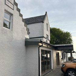 Broadford Hotel
