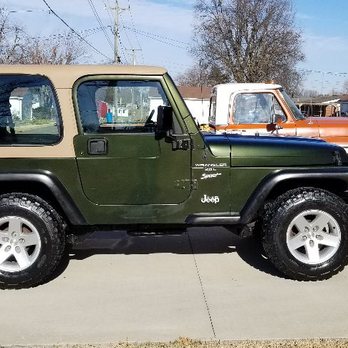 Finishing Touch - Auto Detailing Near Me - Tell City, Indiana Finishing Touch - Auto Detailing Near Me - Tell City, Indiana