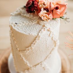 Flour Petal Cakes