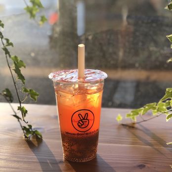 ChaYes Tea - Peach blossom signature tea with basil seeds & aloe topping - Bubble Tea Near Me - Saint Paul, Minnesota ChaYes Tea - Peach blossom signature tea with basil seeds & aloe topping - Bubble Tea Near Me - Saint Paul, Minnesota