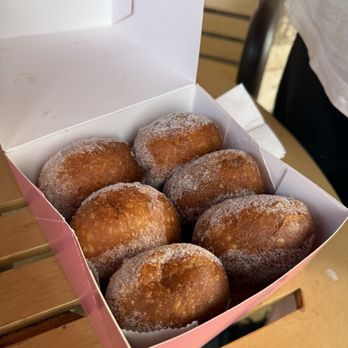 A Leonard's Bakery - Box of six original - Desserts Near Me - Waipahu, Hawaii