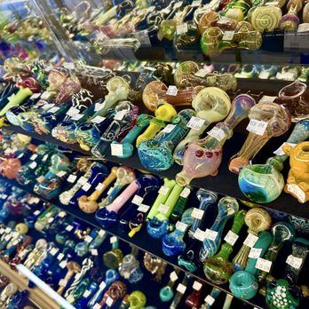 One Hit Wonders - Pipes, pipes, and more pipes - Tobacco Shops Near Me - Tucson, Arizona