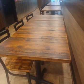 America's Best Wings - Tables - Chicken Wings Near Me - Fredericksburg, Virginia America's Best Wings - Tables - Chicken Wings Near Me - Fredericksburg, Virginia