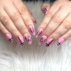 Lush Nail Lounge - Nails by Nina