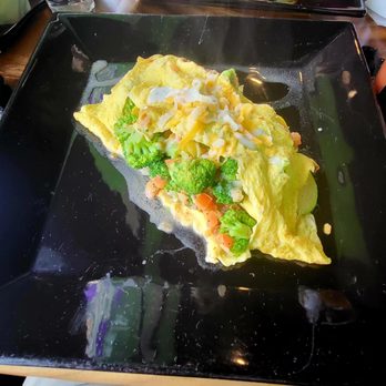 Casablanca Coffee & Grill - Bars Near Me - Grants Pass, Oregon