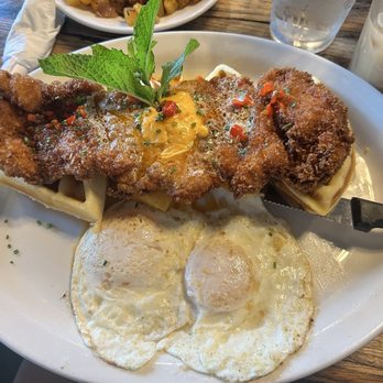 Bryn Mawr Breakfast Club - The. Chicken. AND. WAFFLES. HELPPPPPP SO GOOD - Breakfast & Brunch Near Me - Chicago, Illinois Bryn Mawr Breakfast Club - The. Chicken. AND. WAFFLES. HELPPPPPP SO GOOD - Breakfast & Brunch Near Me - Chicago, Illinois