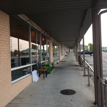 Dusit Thai Cuisine - the outside of the restaurant - Thai Near Me - Mountain Home, Arkansas Dusit Thai Cuisine - the outside of the restaurant - Thai Near Me - Mountain Home, Arkansas