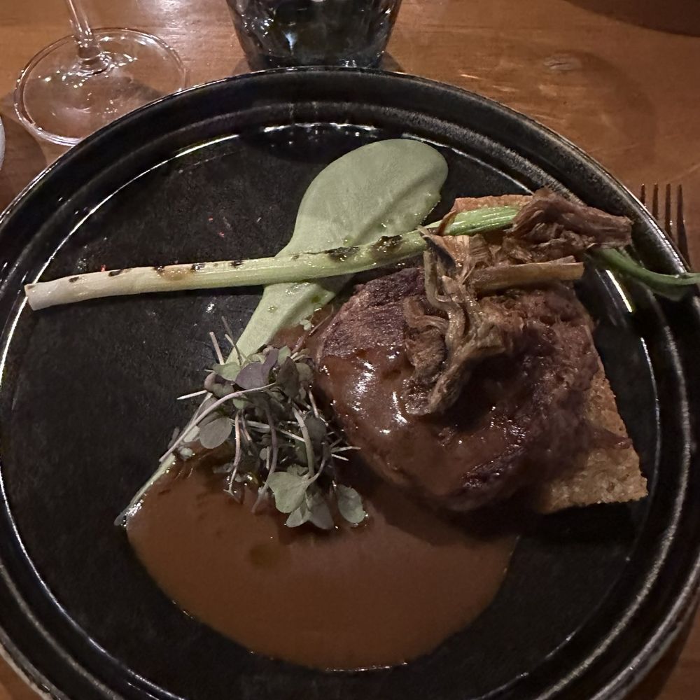 Lola - Lamb Shoulder - Seafood Near Me - Maspalomas, GC