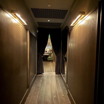 Society Swan - Hallway from the restroom - American Near Me - Scottsdale, Arizona Society Swan - Hallway from the restroom - American Near Me - Scottsdale, Arizona