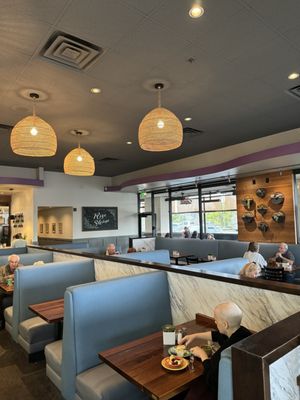 Four Sisters Cafe by null