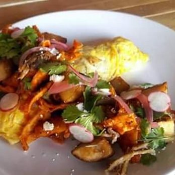 Vantaggio - Omelette de queso con chilaquiles!!! - Pizza Near Me - Tijuana, BCN Vantaggio - Omelette de queso con chilaquiles!!! - Pizza Near Me - Tijuana, BCN