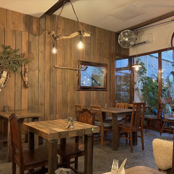 Do Norte by Hungry Biker - Inside - Cafes Near Me - Porto, 13