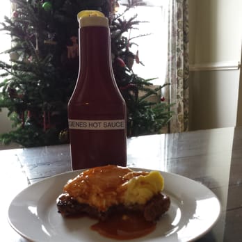 4 Corners Diner - Genes Hot Sauce! - Diners Near Me - Atlantic Beach, North Carolina