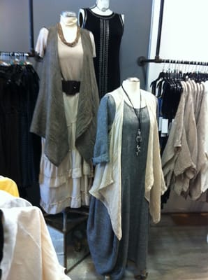 Savvy Chic Trends & Parisienne Boutique by null