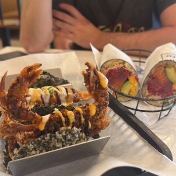 En Hakkore 2.0 - Burrito - Friend Taco - Savory Taco - Crunch&Fire Taco - Spider Man - Asian Fusion Near Me - Chicago, Illinois En Hakkore 2.0 - Burrito - Friend Taco - Savory Taco - Crunch&Fire Taco - Spider Man - Asian Fusion Near Me - Chicago, Illinois