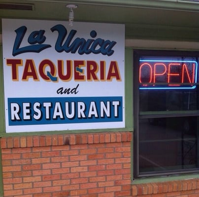 La Unica Taqueria & Restaurant by null