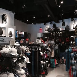 Oakley Vault