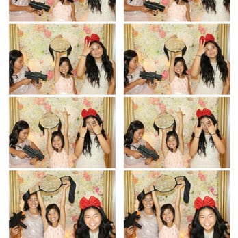 Push Button Flix Photo Booth - Photo Booth Rentals Near Me Push Button Flix Photo Booth - Photo Booth Rentals Near Me