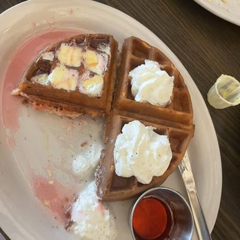 Sam & Charlie's White Hut Diner - Raspberry waffle - Breakfast & Brunch Near Me - Toledo, Ohio Sam & Charlie's White Hut Diner - Raspberry waffle - Breakfast & Brunch Near Me - Toledo, Ohio