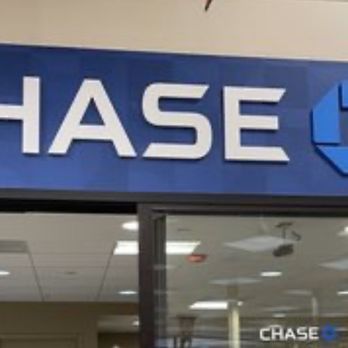 Chase Bank - Banks & Credit Unions Near Me - Roseburg, Oregon