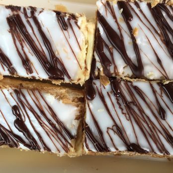 Banana Boogie Bakery - Bakeries Near Me - Belair, SA