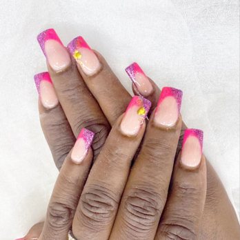 Vienna Nails & Lashes - Eyelash Service Near Me - San Jose, California Vienna Nails & Lashes - Eyelash Service Near Me - San Jose, California