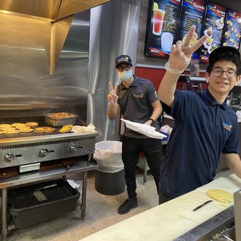 Arepas El Cacao - Amazing Staff! - Fast Food Near Me - Orlando, Florida Arepas El Cacao - Amazing Staff! - Fast Food Near Me - Orlando, Florida