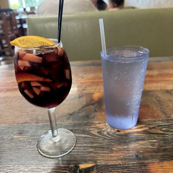 Old Cuban Cafe - Sangria - Cafes Near Me - Orlando, Florida