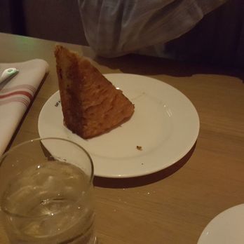 Earls Kitchen + Bar - Garlic Bread - Cocktail Bars Near Me - Plano, Texas