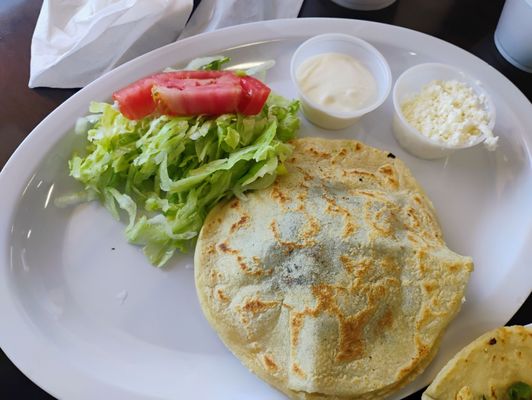 Taquerí­a La Oaxaqueña by null