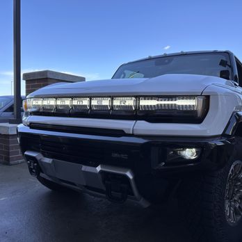 Cascade Car Wash Touchless Automatic - Springboro - 2024 GMC HUMMER EV SUV - Car Wash Near Me - Springboro, Ohio