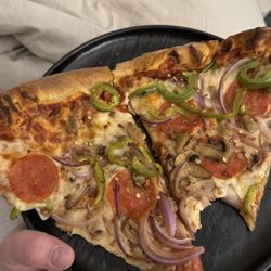 Gus's New York Pizza - 16" Supreme slice