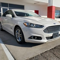 Turbo Auto Sales - 2015 Ford Fusion Energi
$9,999
Mileage: 107,058