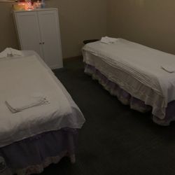Healing Massage - Massage room