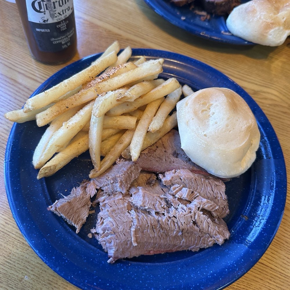 Sonny Bryan's Smokehouse - The rolls were pretty good - Barbeque Near Me - Dallas, Texas Sonny Bryan's Smokehouse - The rolls were pretty good - Barbeque Near Me - Dallas, Texas