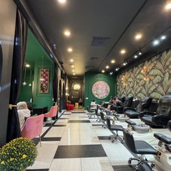 Blush Hour Nails & Spa